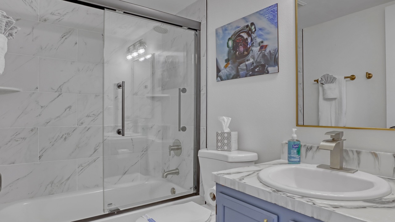 Photo of Bathroom in Cape Caneveral Beach Gardens