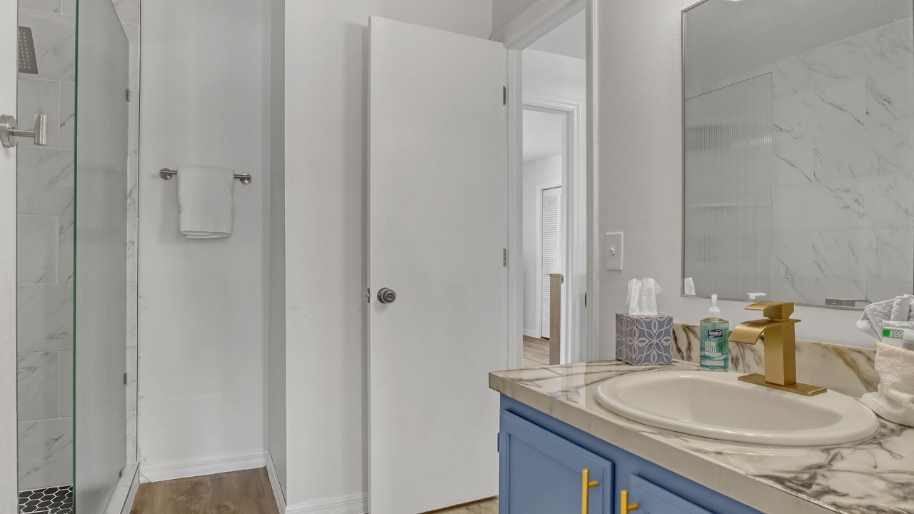Photo of Bathroom in Cape Caneveral Beach Gardens