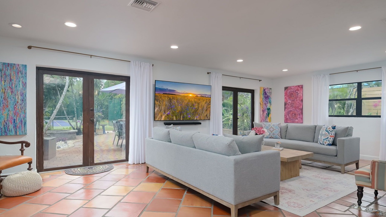 Photo of Livingroom in Naples