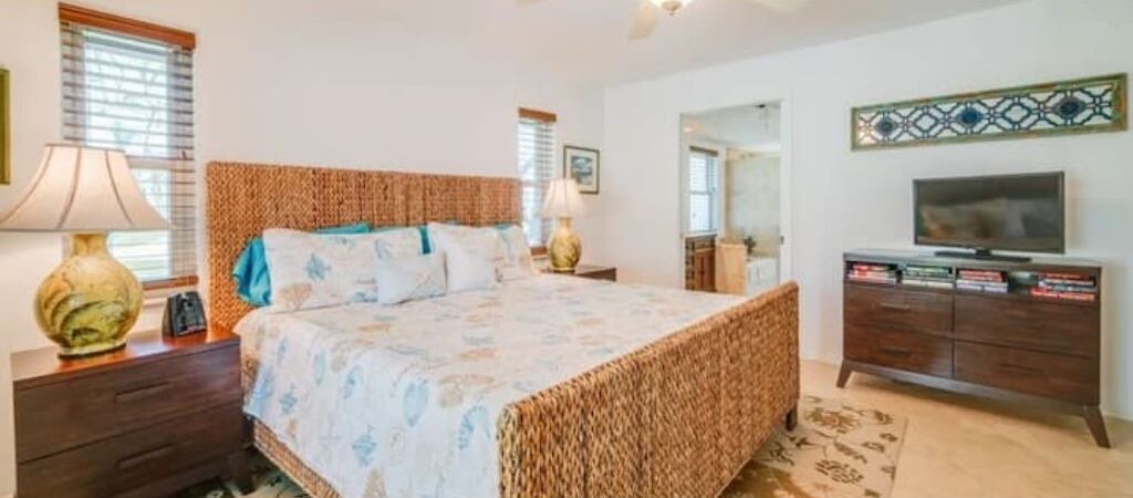 Photo of Bedroom in Yacht Club