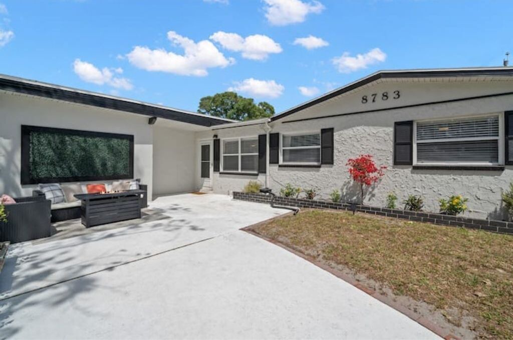 Photo of Outdoor in Pinellas Park