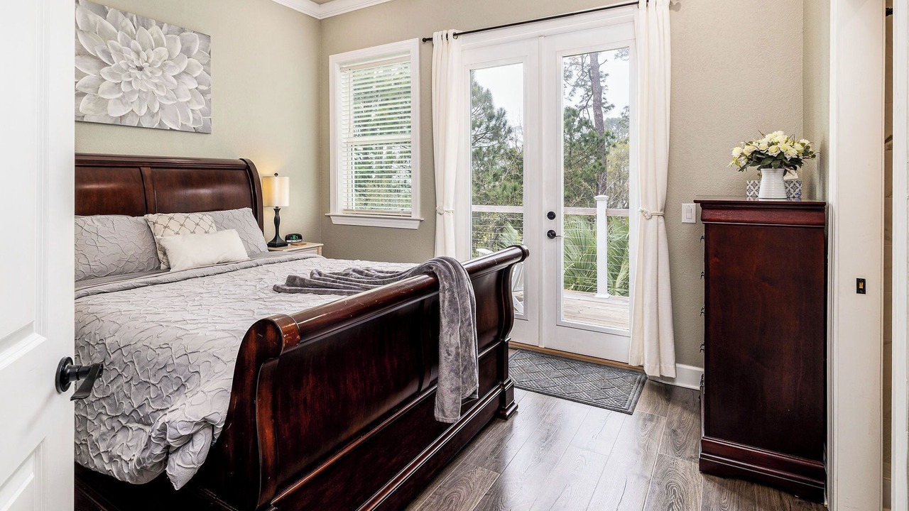 Photo of Bedroom in Mary Esther