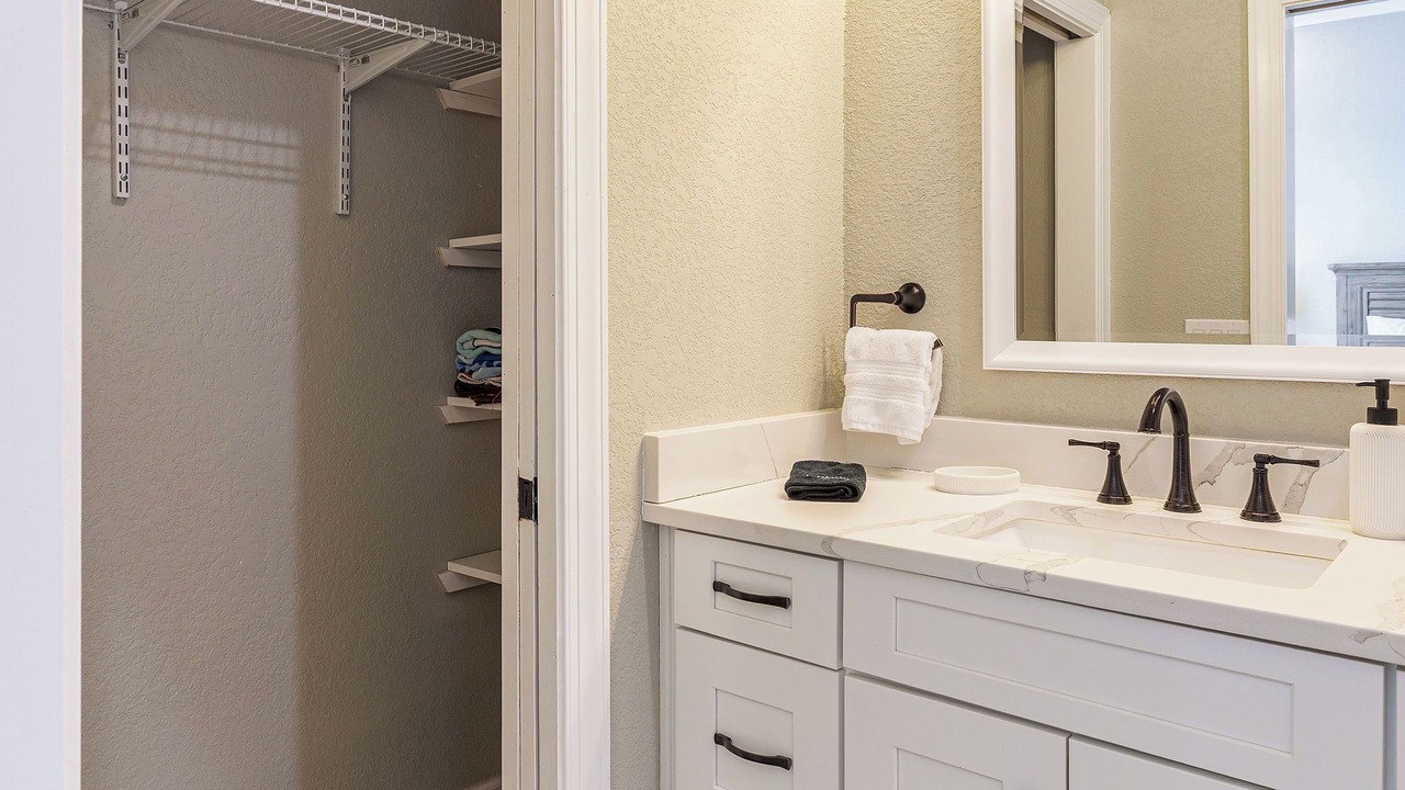 Photo of Bathroom in Mary Esther
