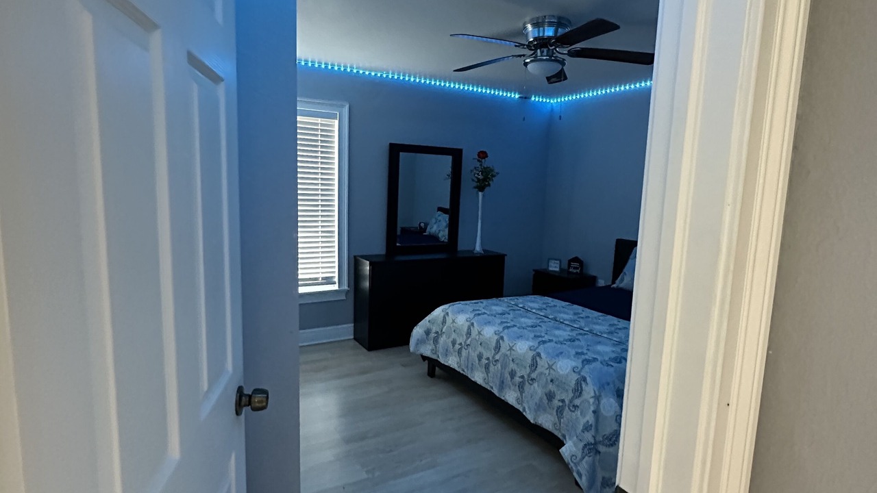Photo of Bedroom in Sunshine