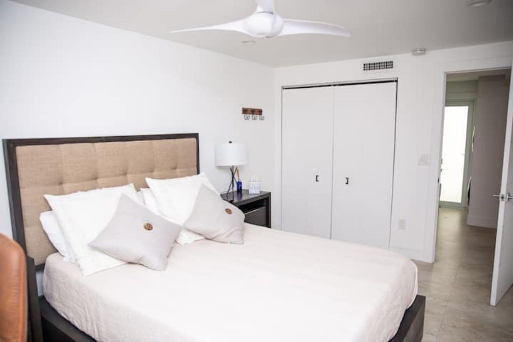 Photo of Bedroom in Lauderdale-by-the-Sea
