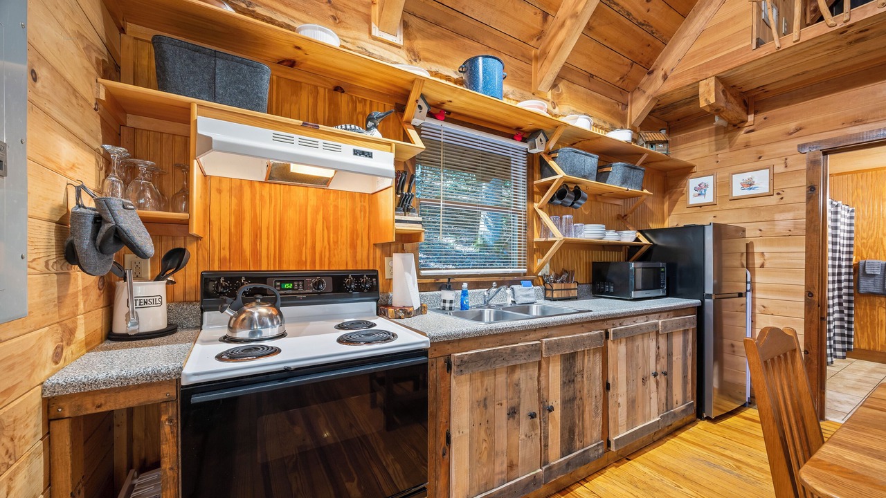 Photo of Kitchen in Dahlonega