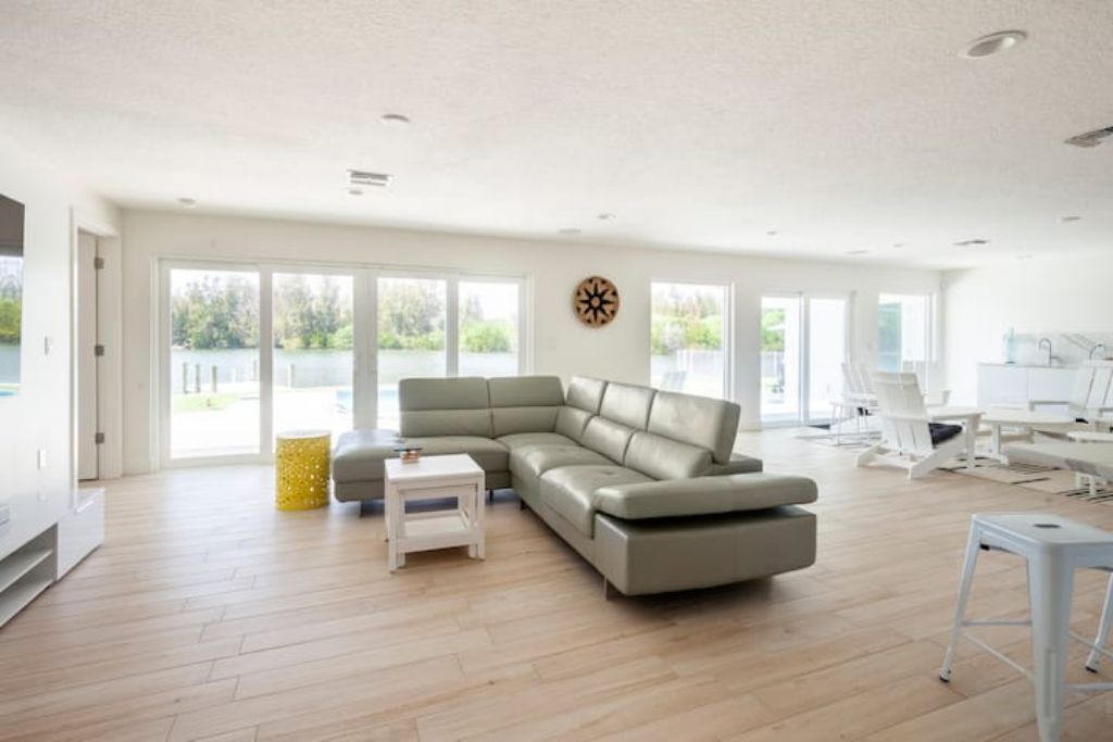 Photo of Livingroom in Forest Isles