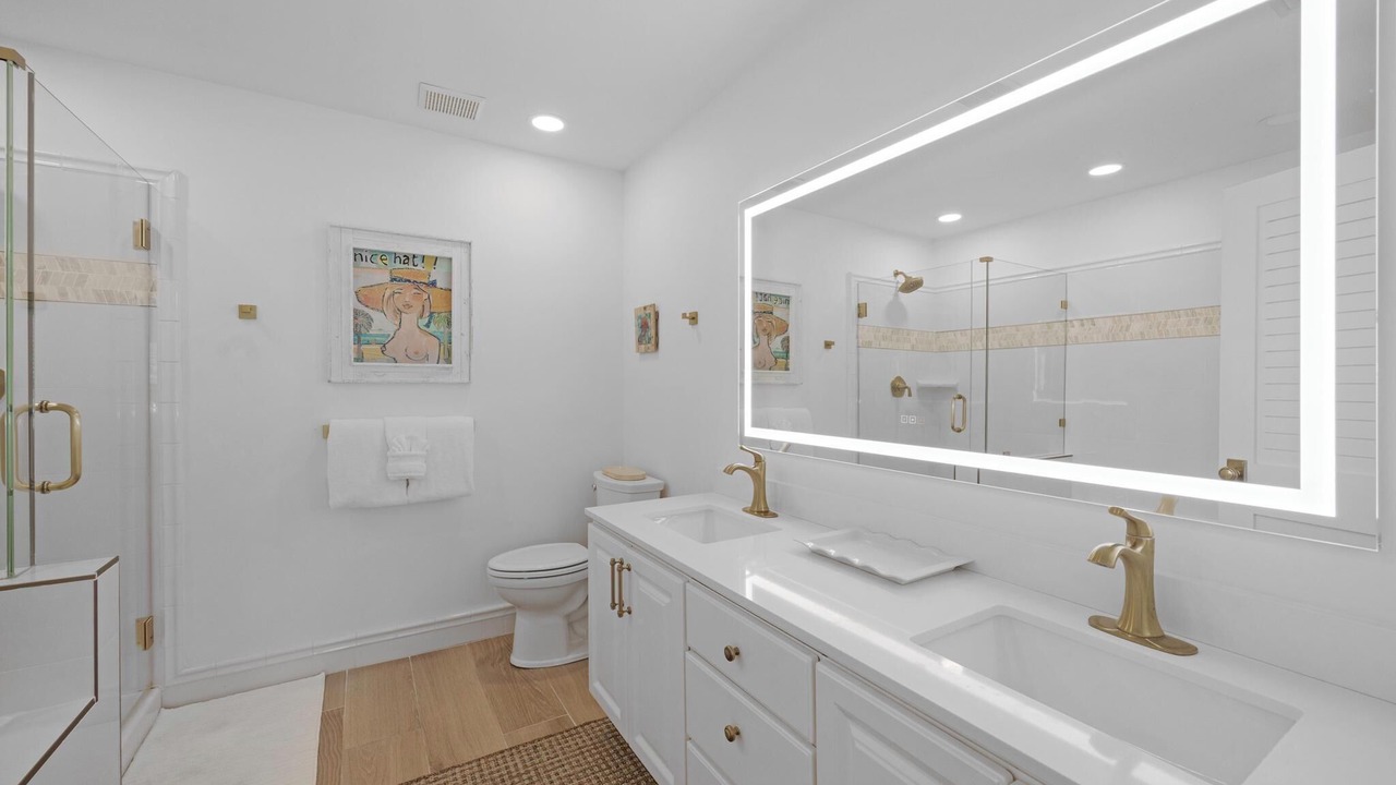 Photo of Bathroom in Bahama Village