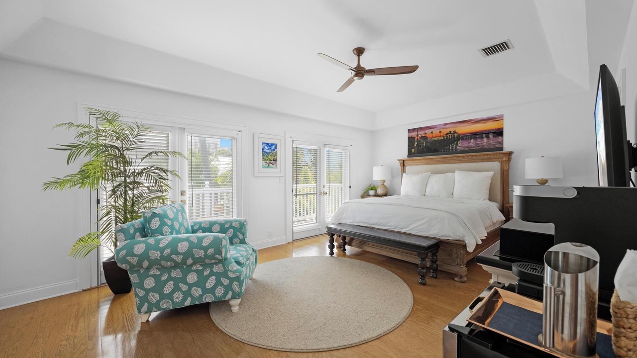 Photo of Bedroom in Bahama Village