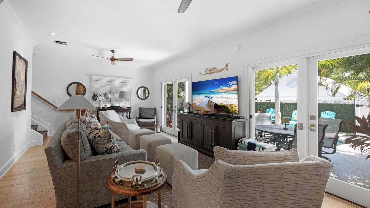 Photo of Livingroom in Bahama Village