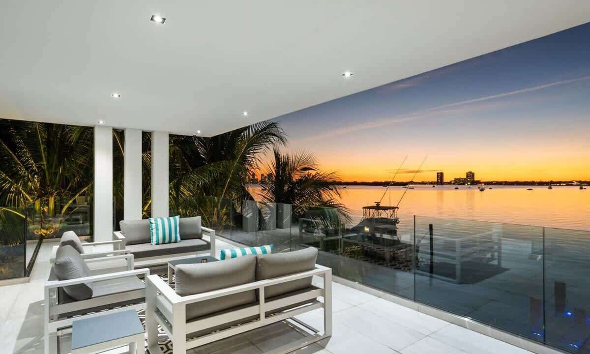 Photo of Patio Balcony in North Bay Village