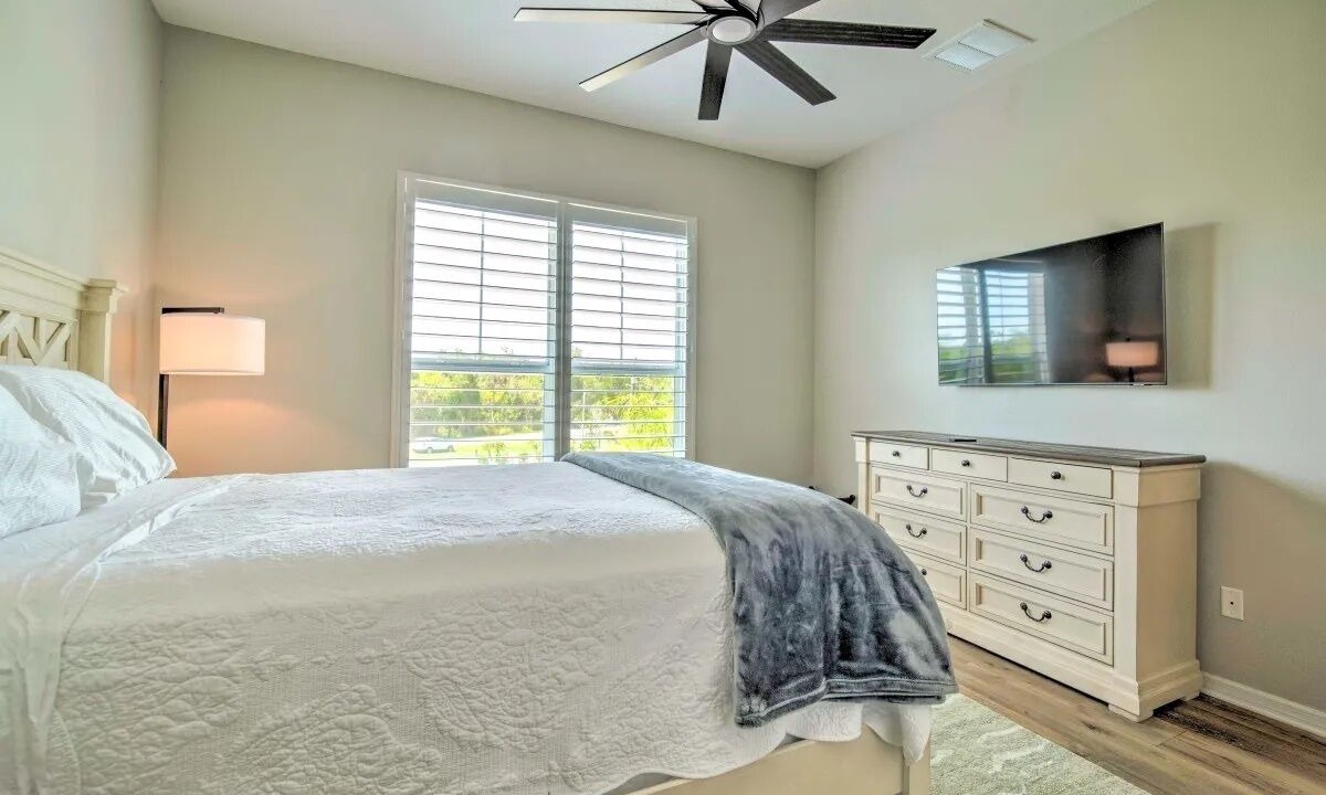 Photo of Bedroom in Homosassa