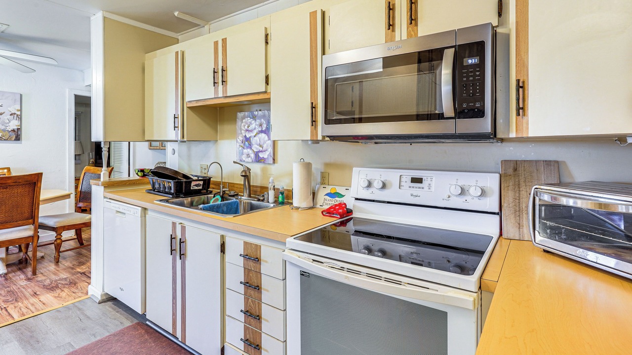Photo of Kitchen in Nettles Island