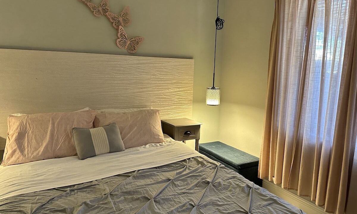 Photo of Bedroom in Survey Creek