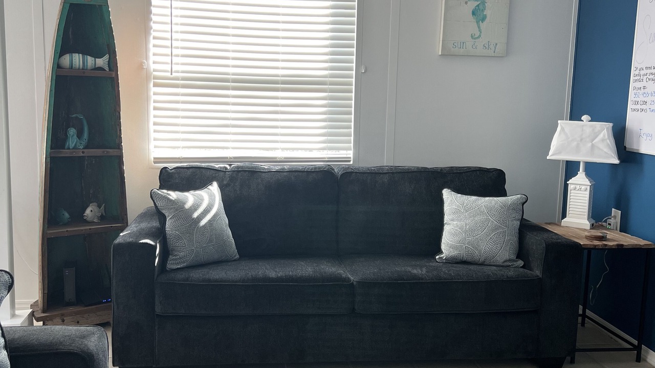 Photo of Livingroom in Spring Hill