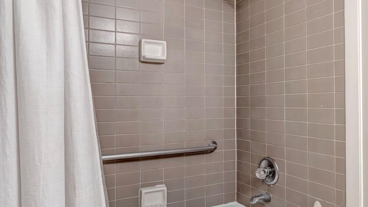 Photo of Bathroom in Sawgrass