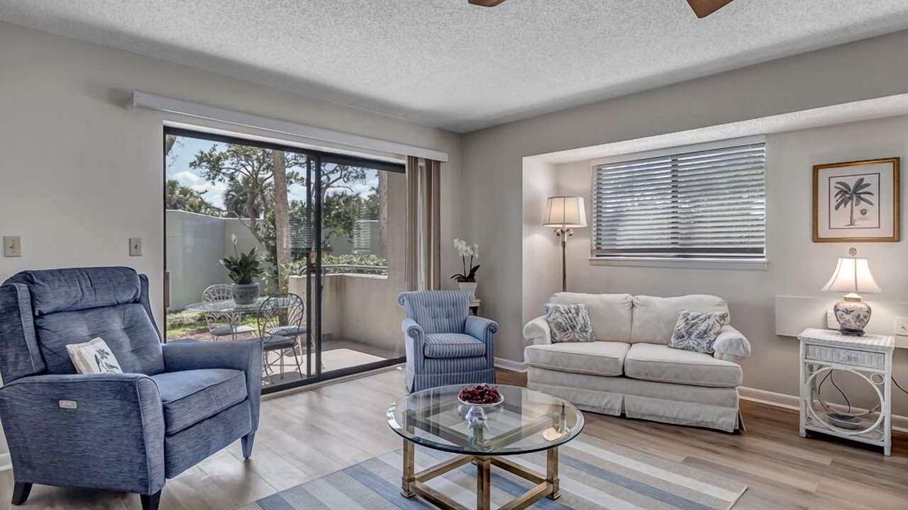 Photo of Livingroom in Sawgrass