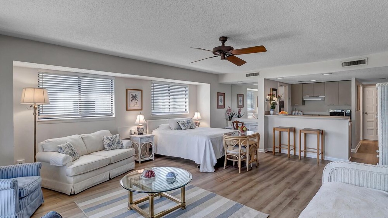 Photo of Livingroom in Sawgrass