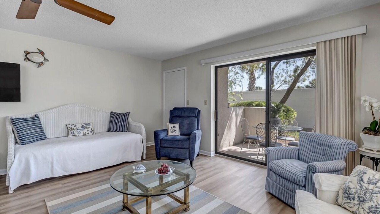 Photo of Livingroom in Sawgrass