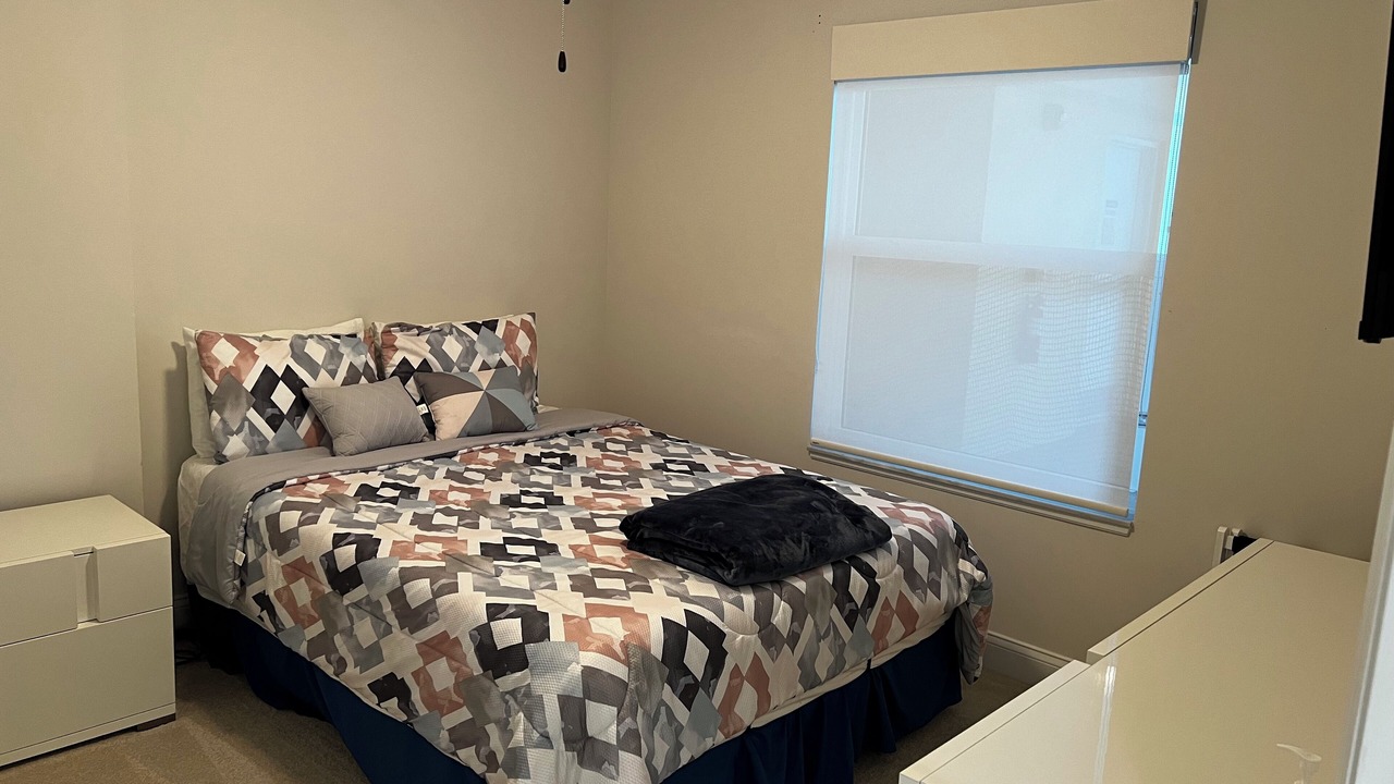 Photo of Bedroom in Ocean View Halifax Estates