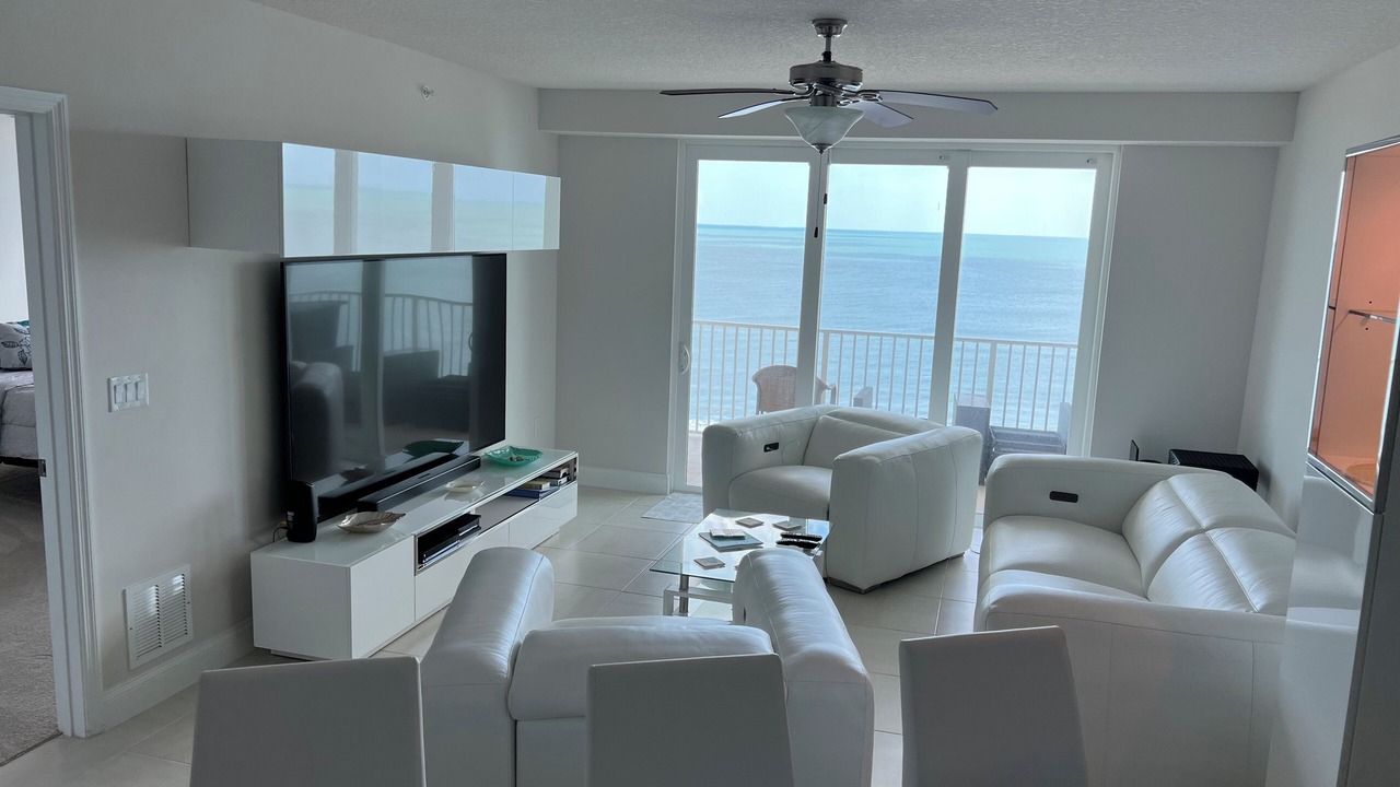 Photo of Livingroom in Ocean View Halifax Estates
