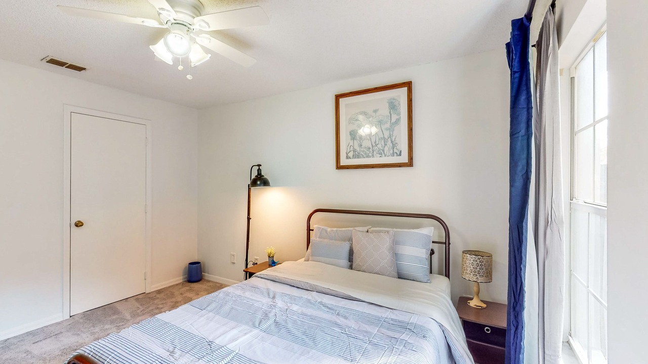 Photo of Bedroom in Casselberry