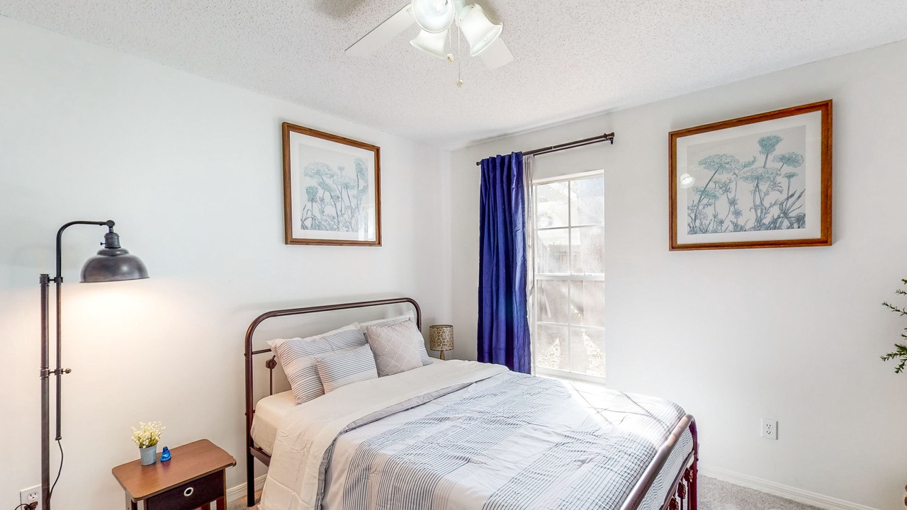 Photo of Bedroom in Casselberry