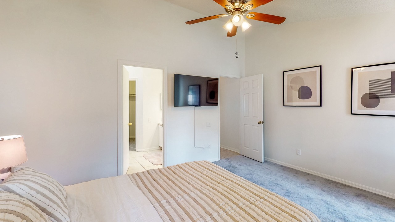 Photo of Bedroom in Casselberry