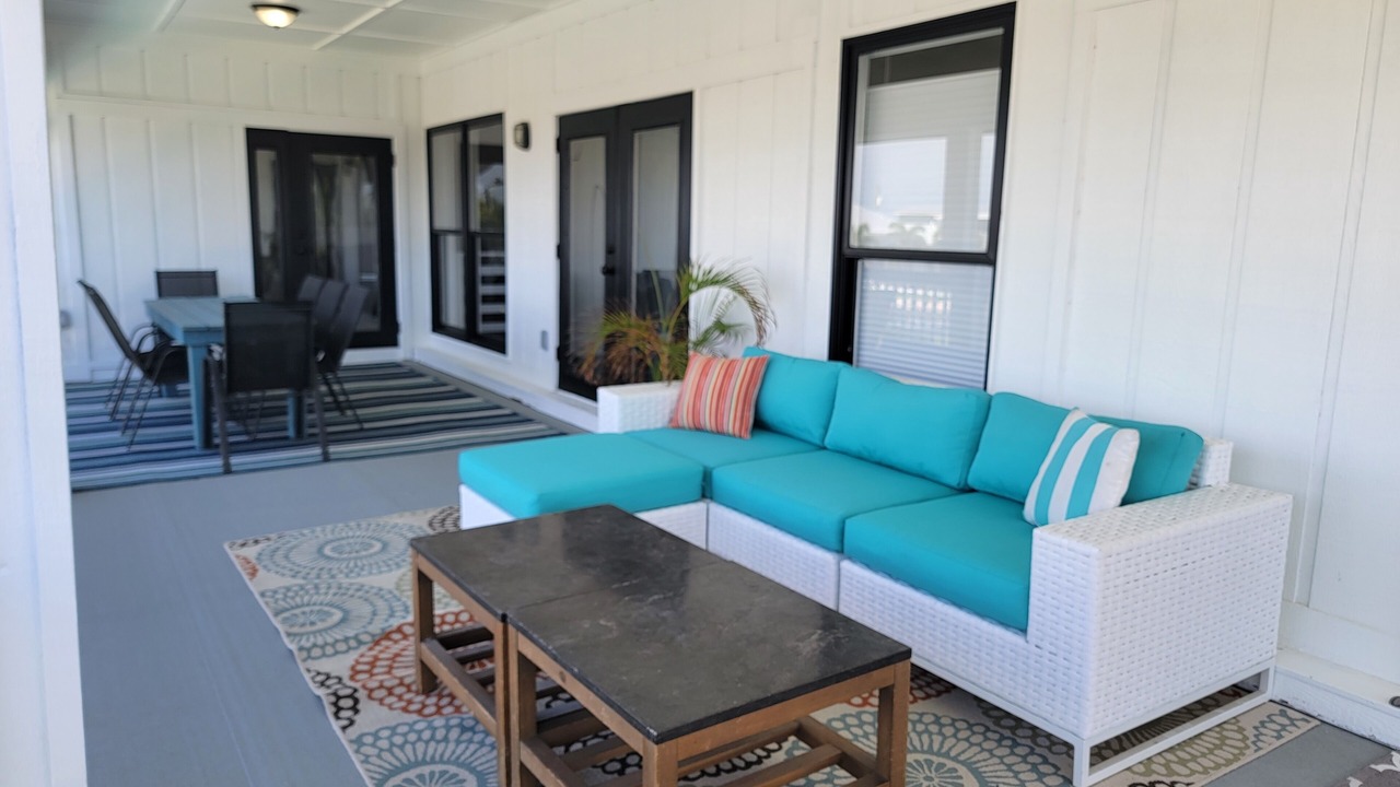 Photo of Patio Balcony in Bay Colony