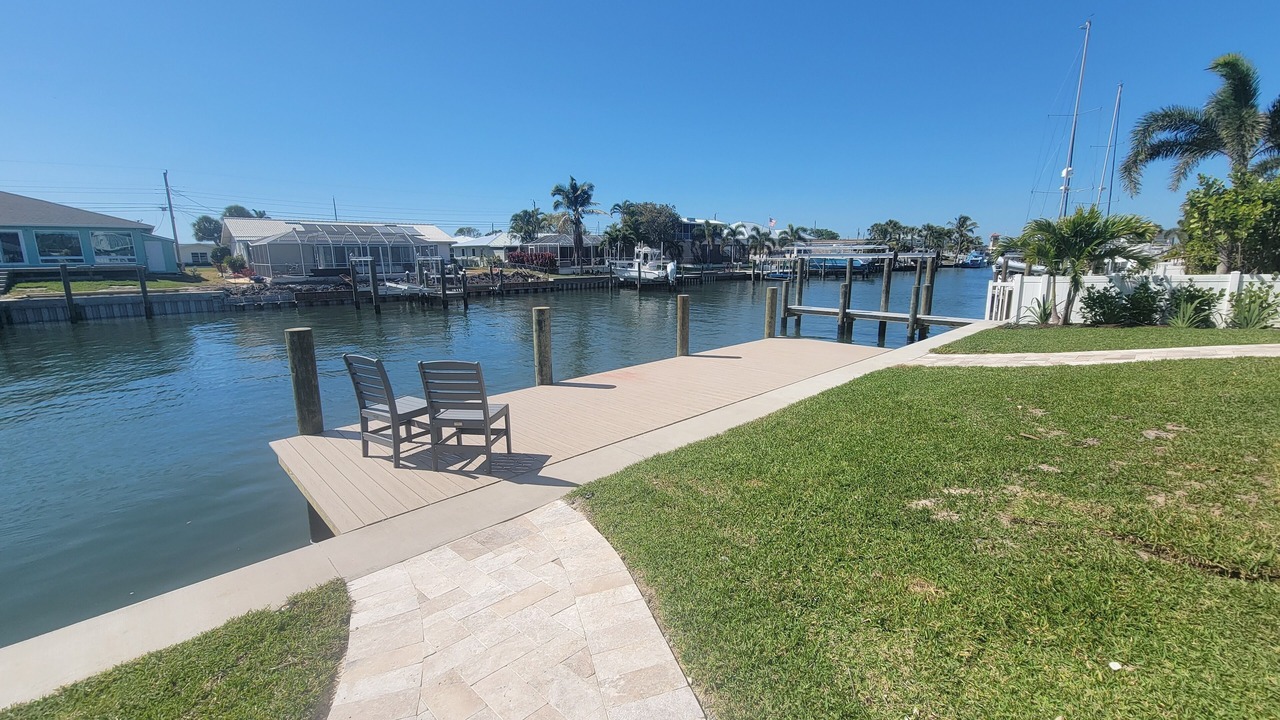 Photo of Outdoor in Bay Colony