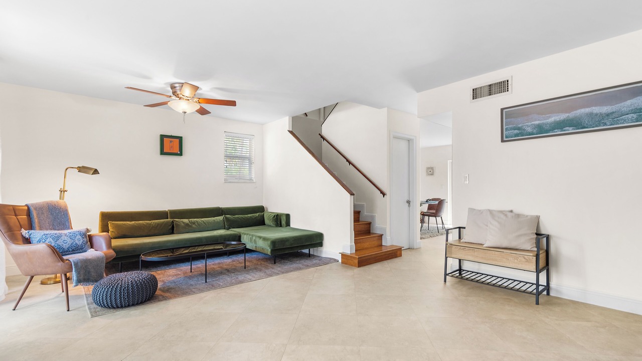 Photo of Livingroom in Coconut Grove