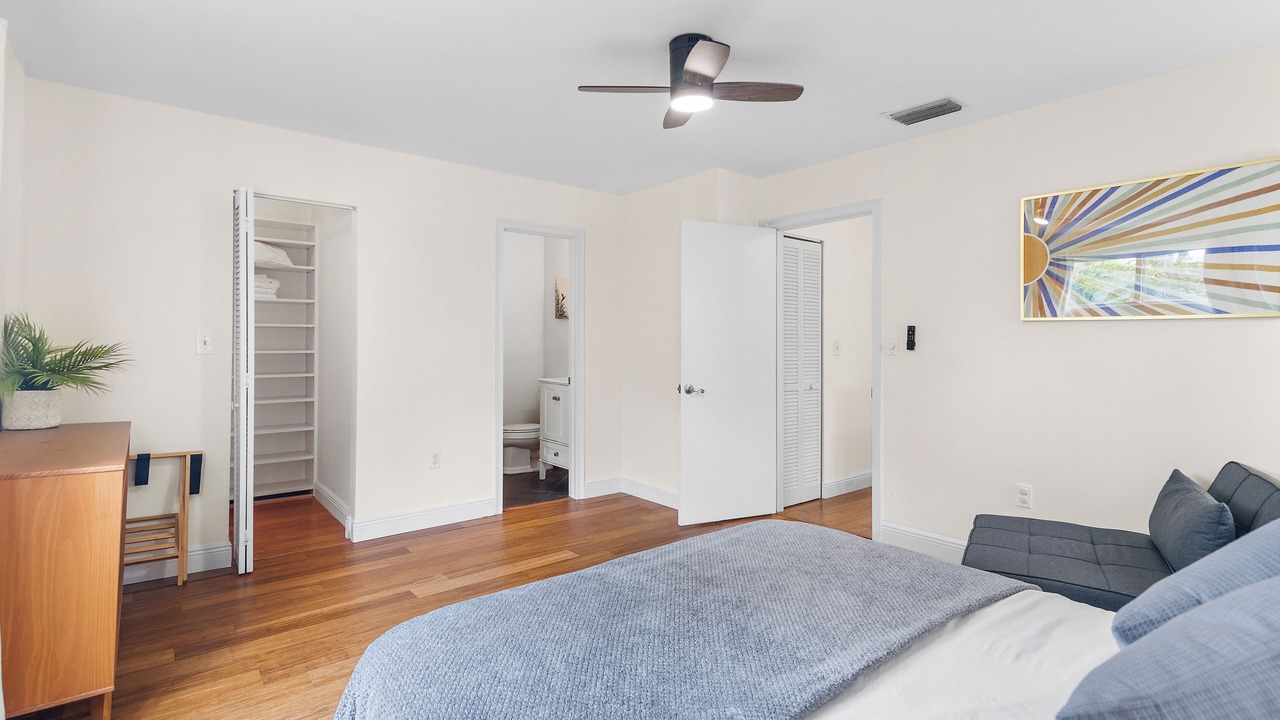 Photo of Bedroom in Coconut Grove