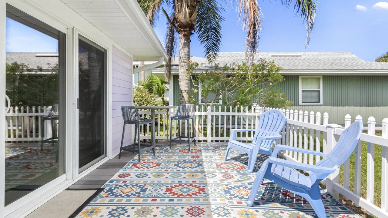 Photo of Outdoor in Surfcrest Village