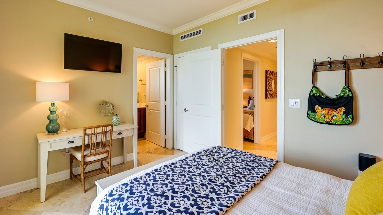 Photo of Bedroom in Estero