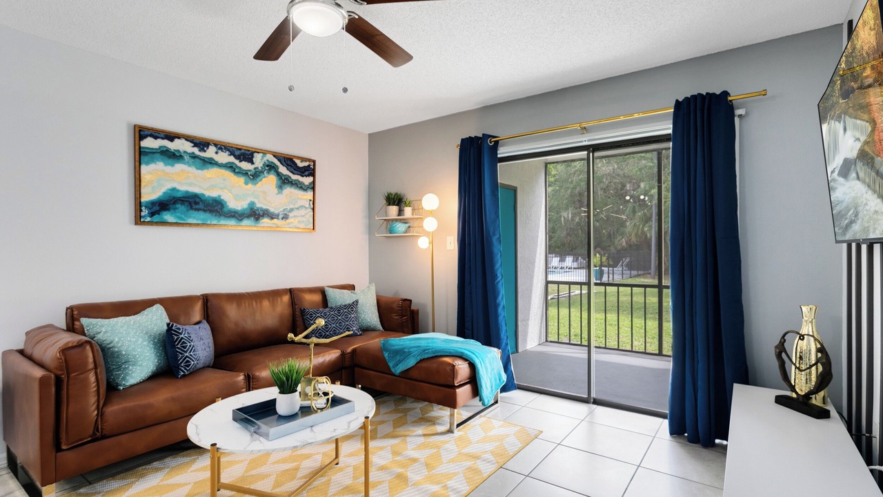 Photo of Livingroom in Titusville