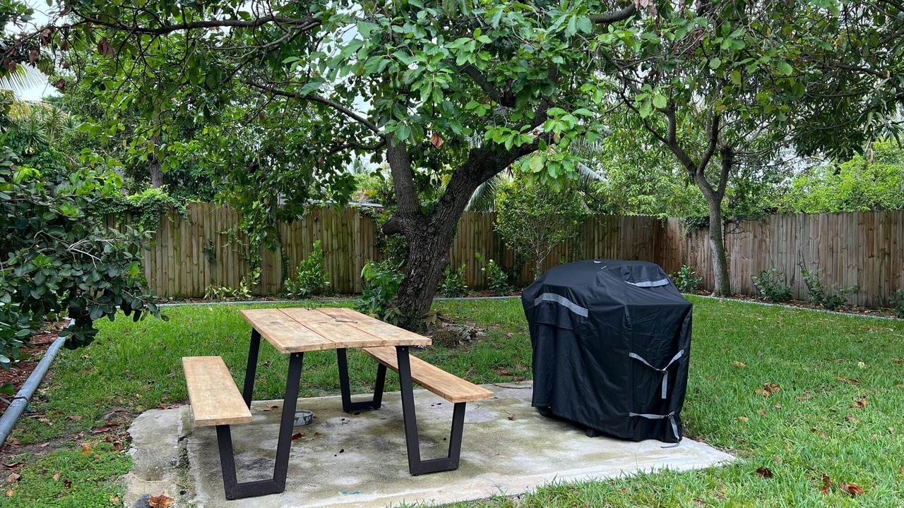 Photo of Outdoor in Allapattah