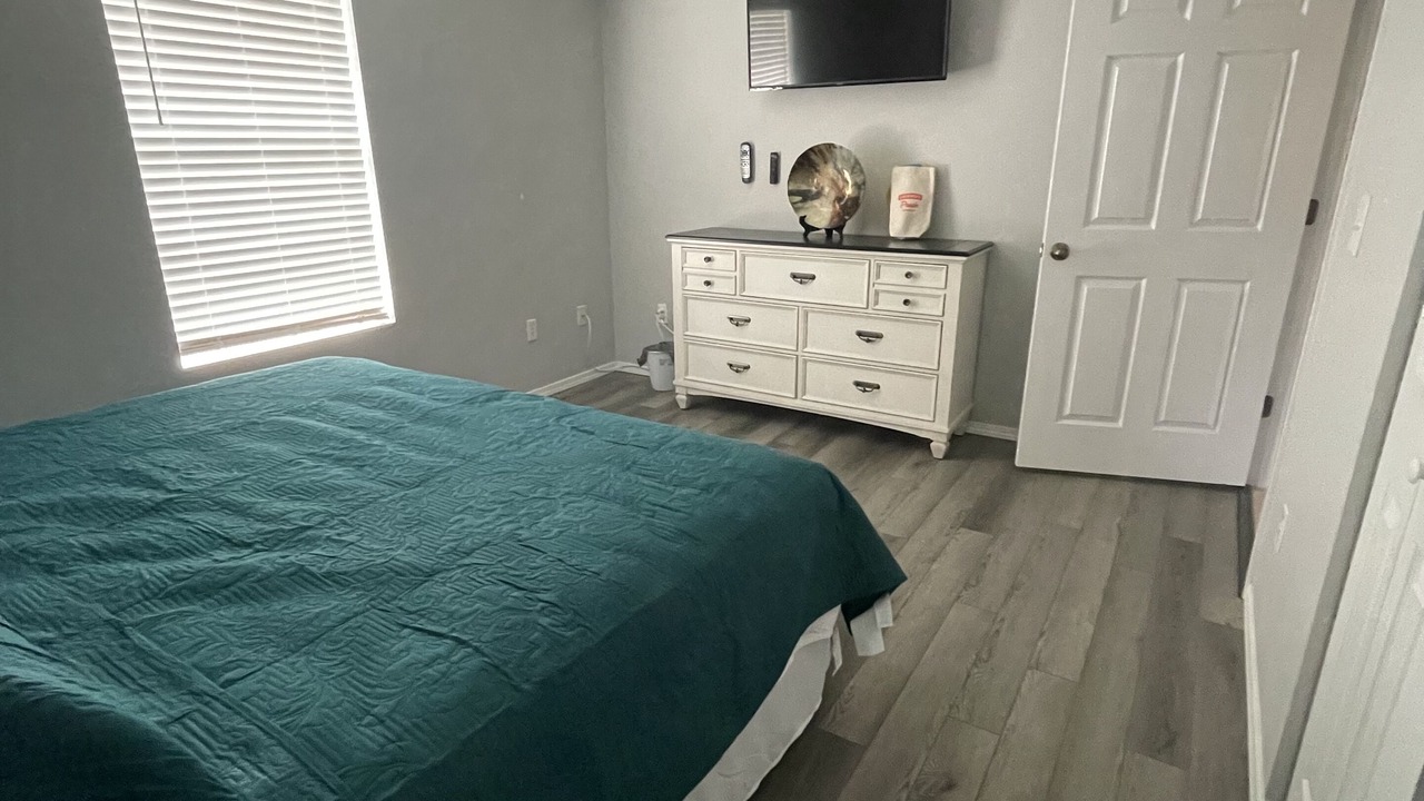 Photo of Bedroom in Steinhatchee