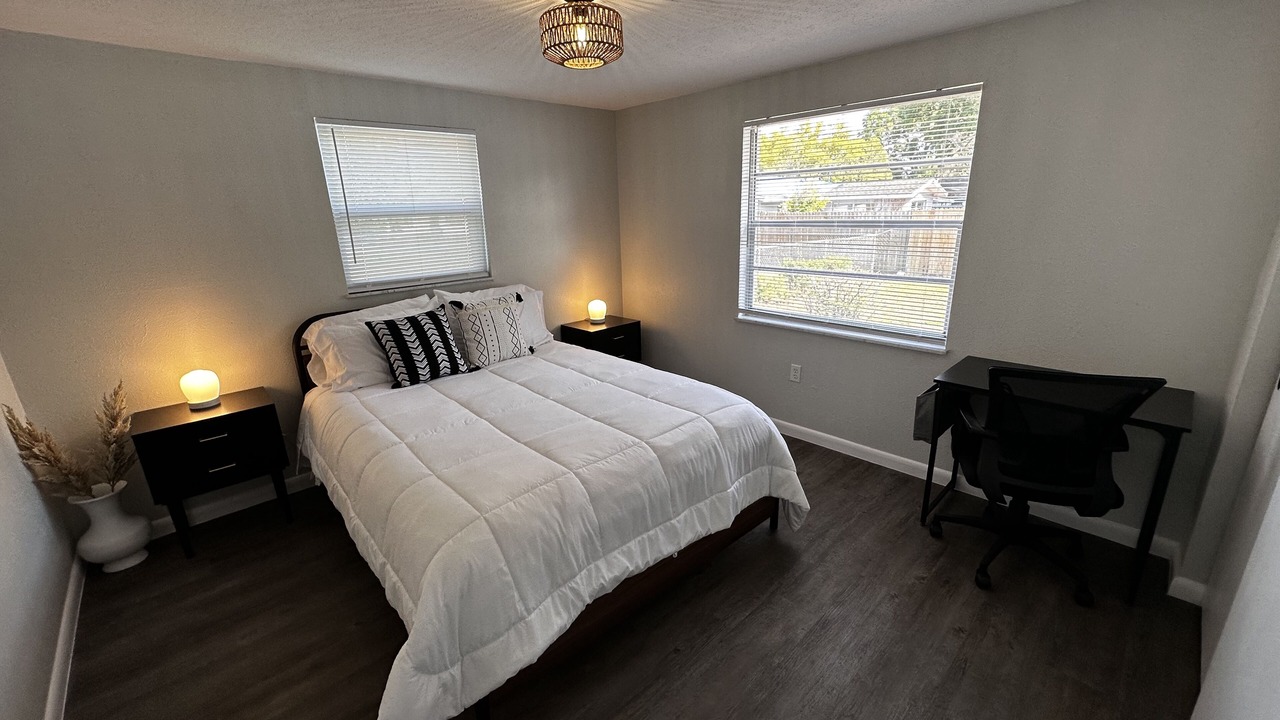 Photo of Bedroom in Downtown Zephyrhills
