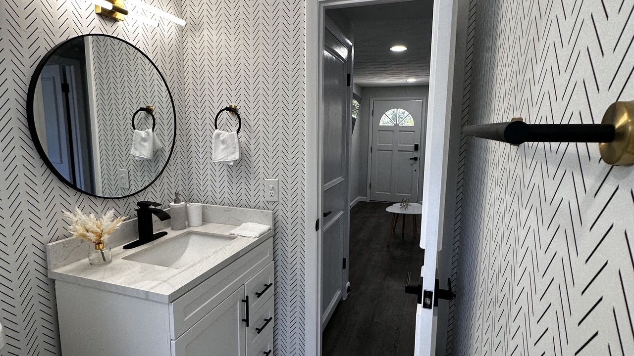 Photo of Bathroom in Downtown Zephyrhills
