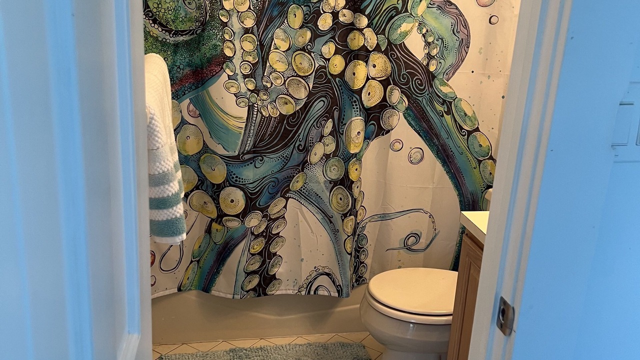 Photo of Bathroom in Sugarloaf Key