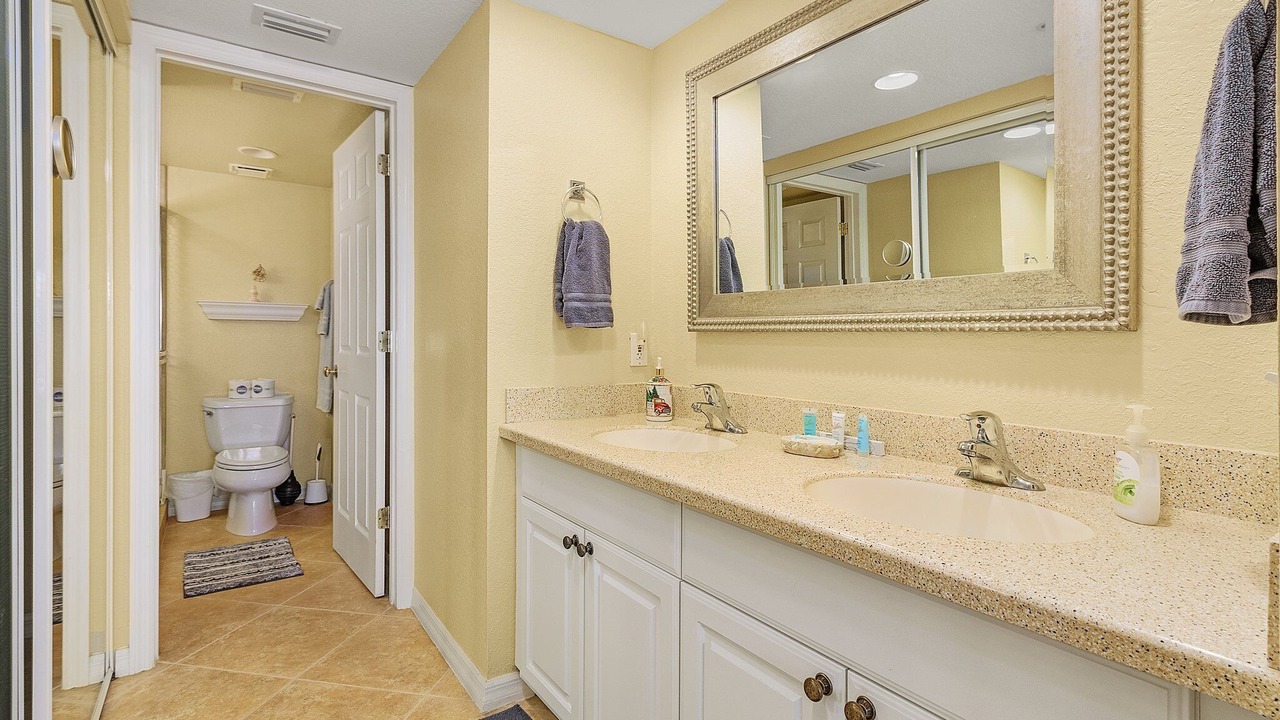 Photo of Bathroom in Bokeelia