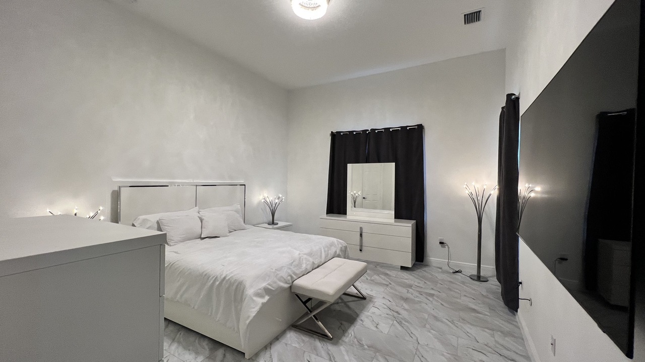 Photo of Bedroom in Ave Maria