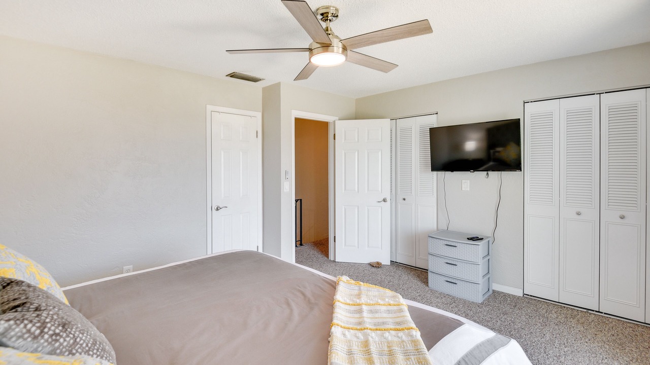 Photo of Bedroom in Ocean View Halifax Estates