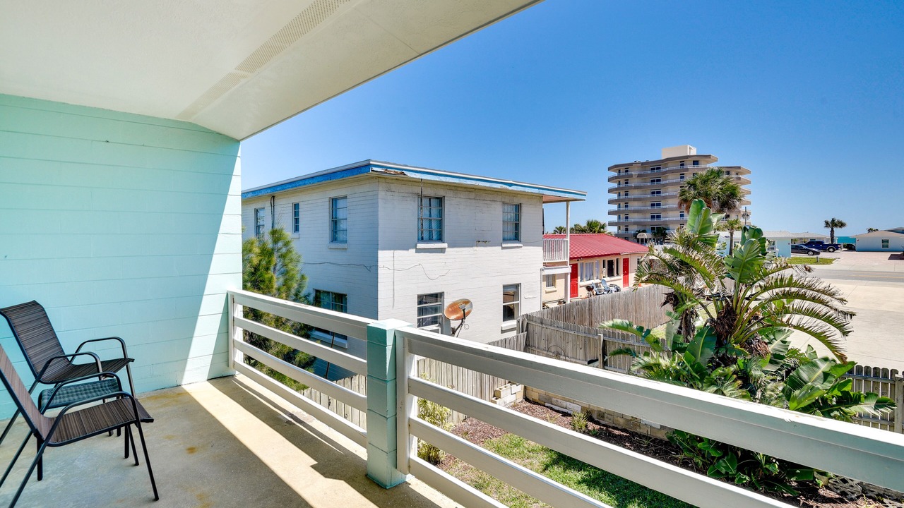 Photo of Patio Balcony in Ocean View Halifax Estates