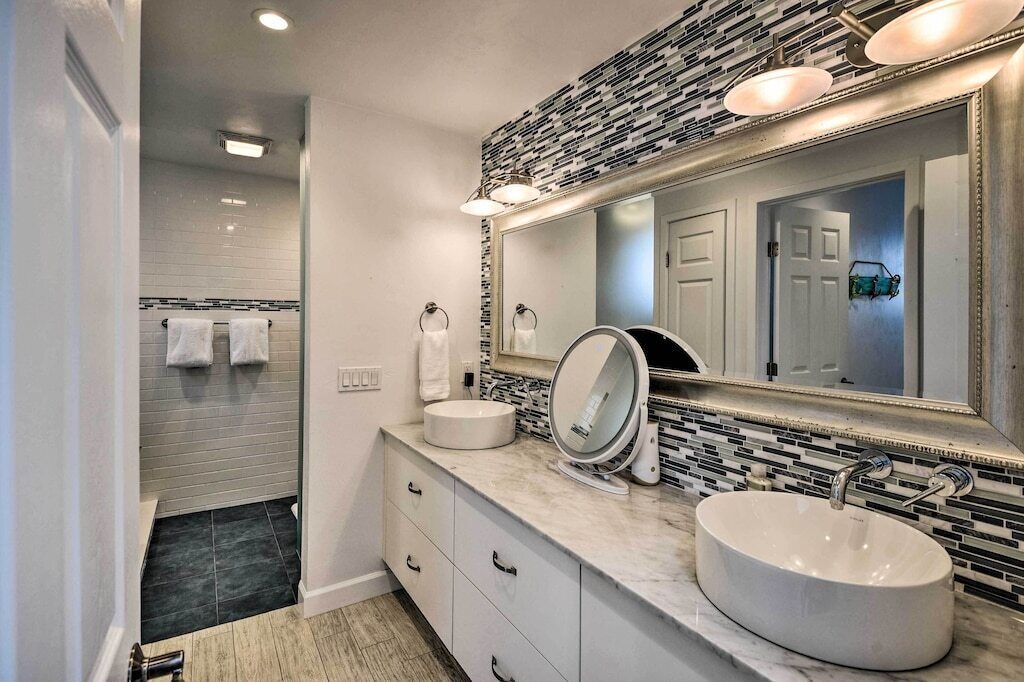 Photo of Bathroom in New Smyrna Beach