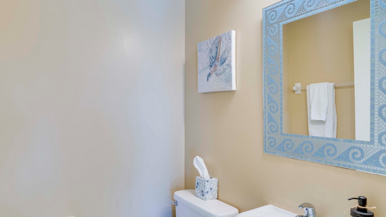 Photo of Bathroom in Mariner