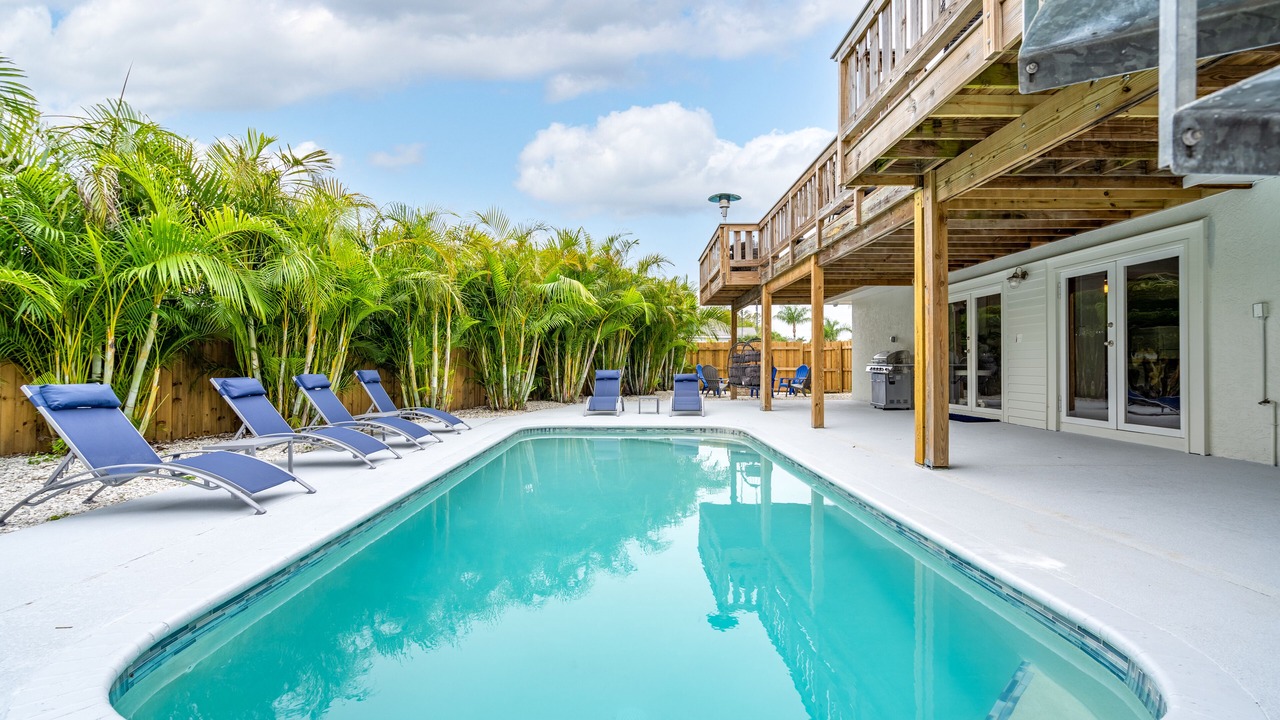 Photo of Outdoor in Bay Colony