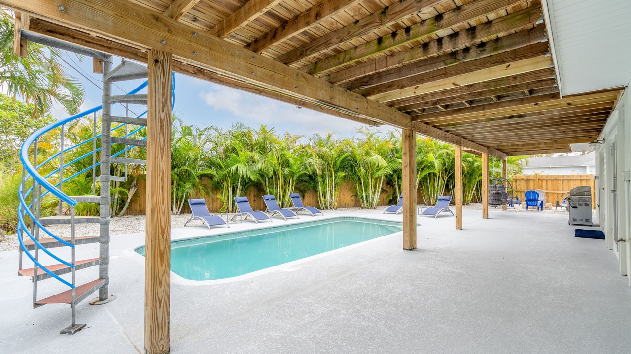 Photo of Outdoor in Bay Colony