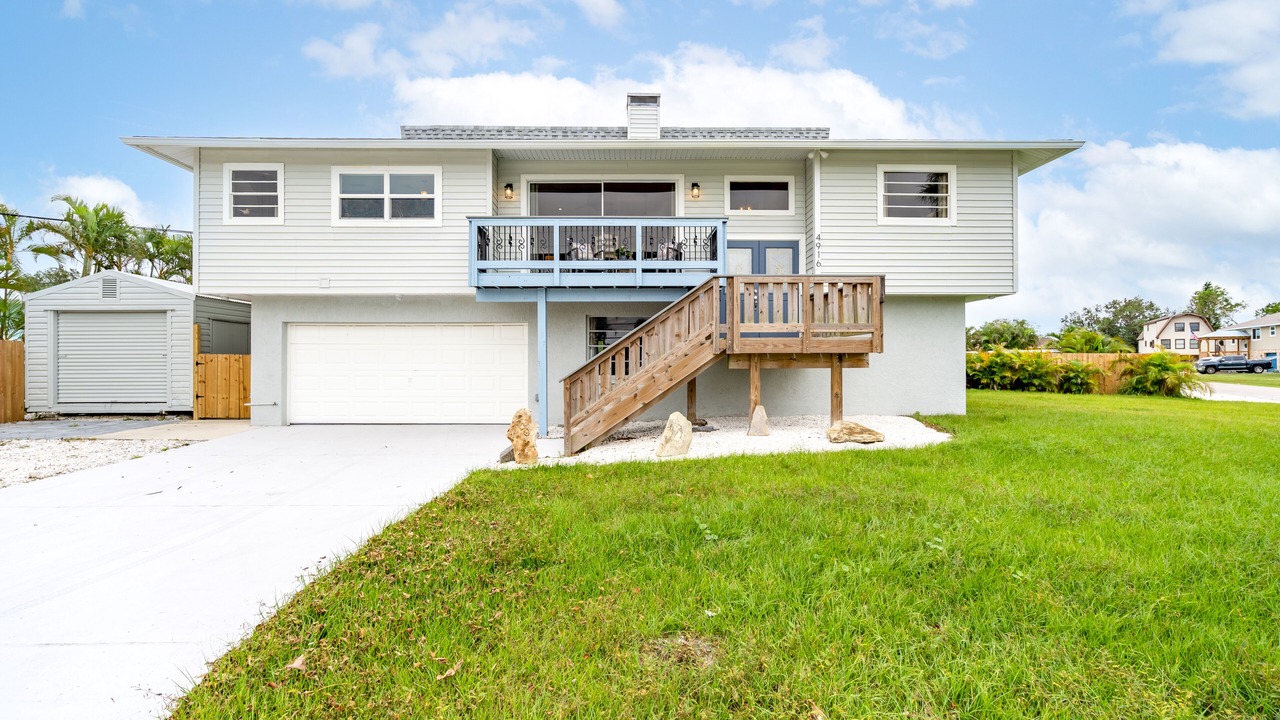 Photo of Outdoor in Bay Colony