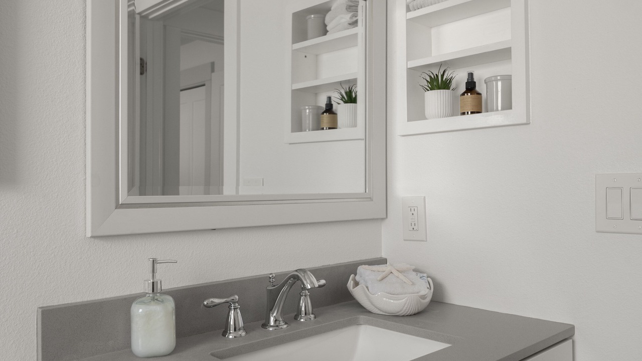 Photo of Bathroom in Downtown Dunedin